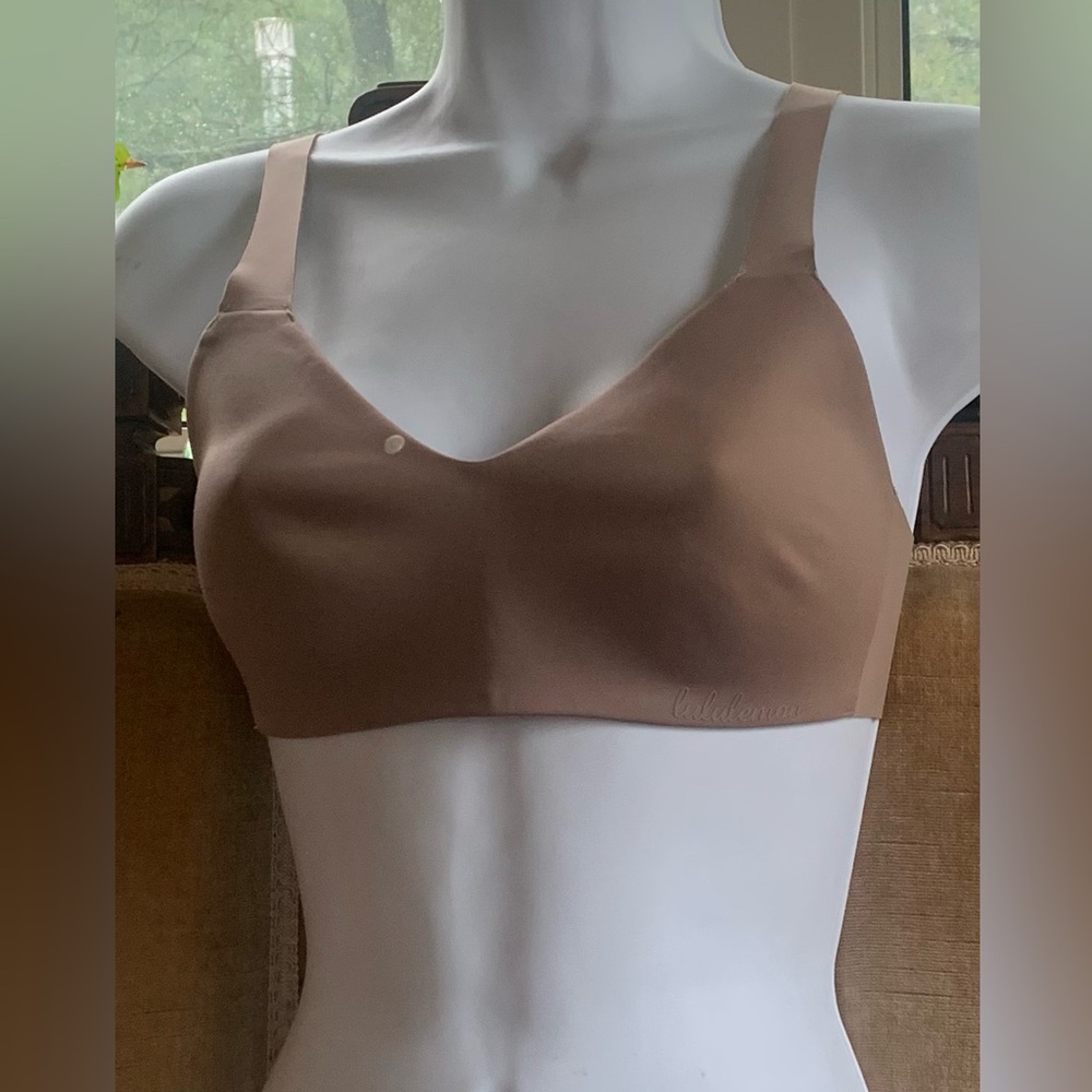 NEW Lululemon Hold True Bra